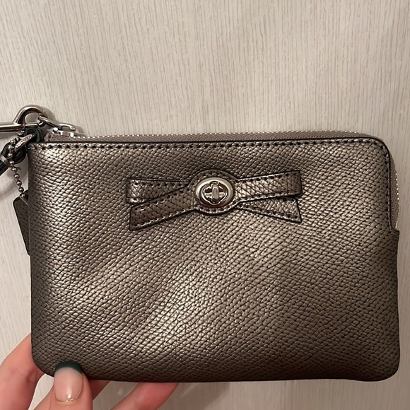 Silver Leather Wristlet with Silver Bow Detail, Two Card Pockets Inside - Picture 4 of 9